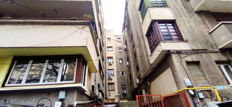 Vanzare 4 camere Piata Rosetti