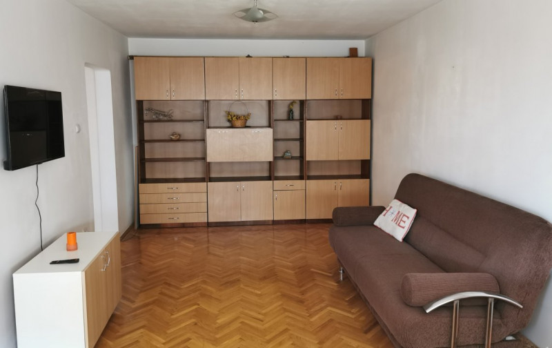 De inchiriat 2 camere Dristor, metrou 2 minute