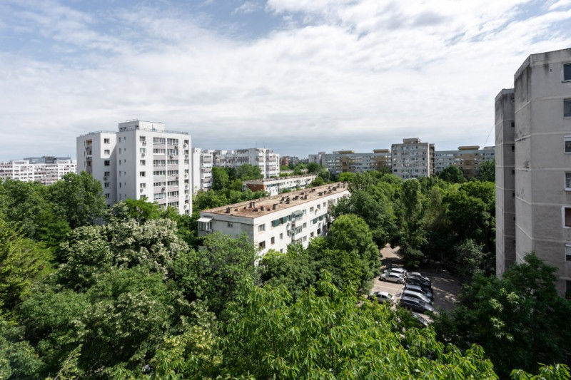Vanzare 2 camere cu balcon de 7 mp - Metrou T. Vladimirescu
