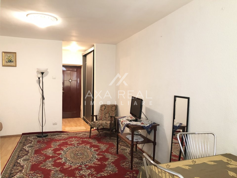 Inchiriere garsoniera Vitan Auchan