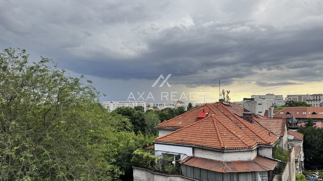 🌿 Refugiu cu vedere la Cișmigiu – apartament romantic deasupra orașului 🌿
