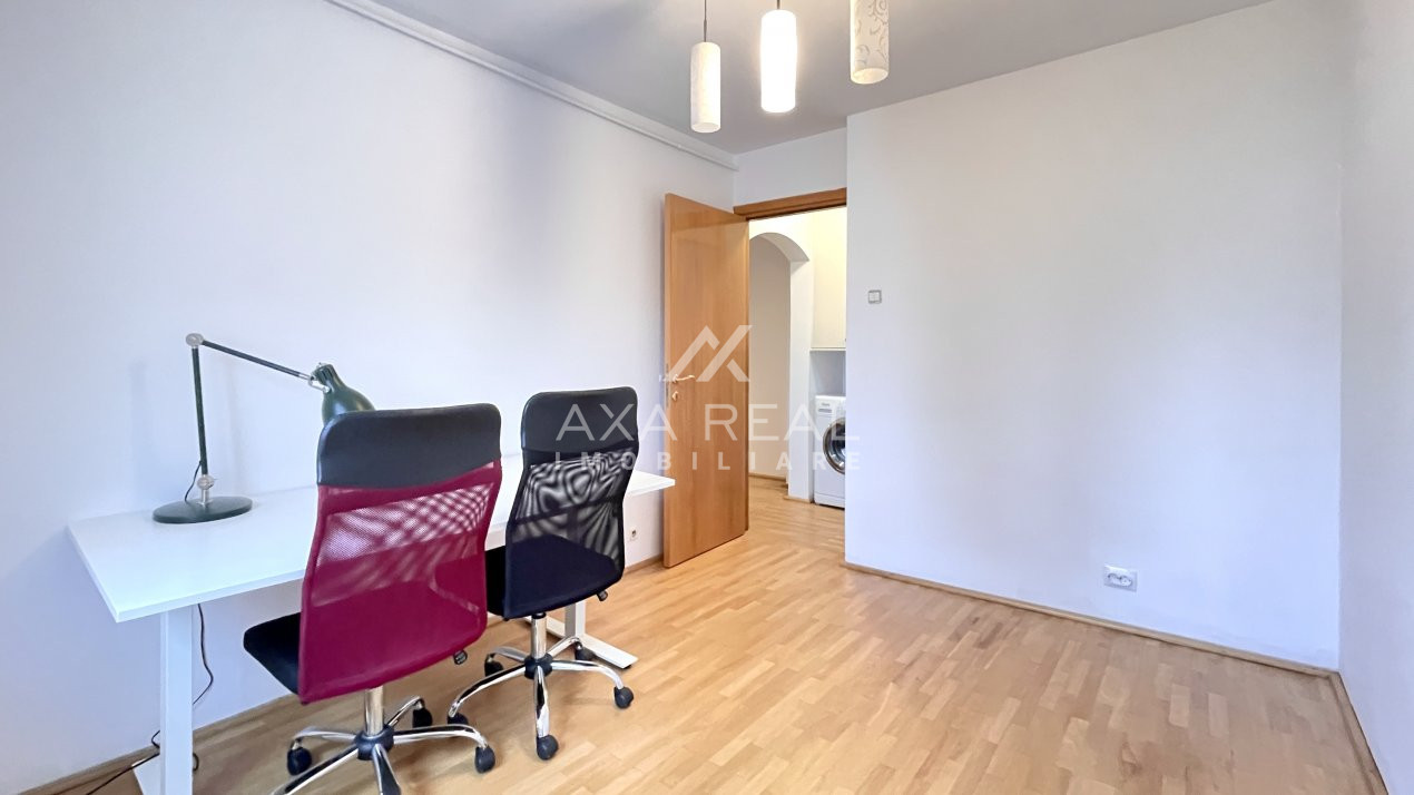 De vanzare 4 camere: spațiu, lumină și intimitate - central: Decebal