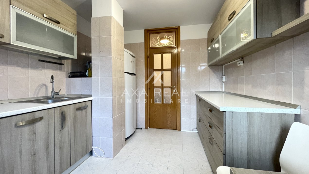 De vanzare 4 camere: spațiu, lumină și intimitate - central: Decebal