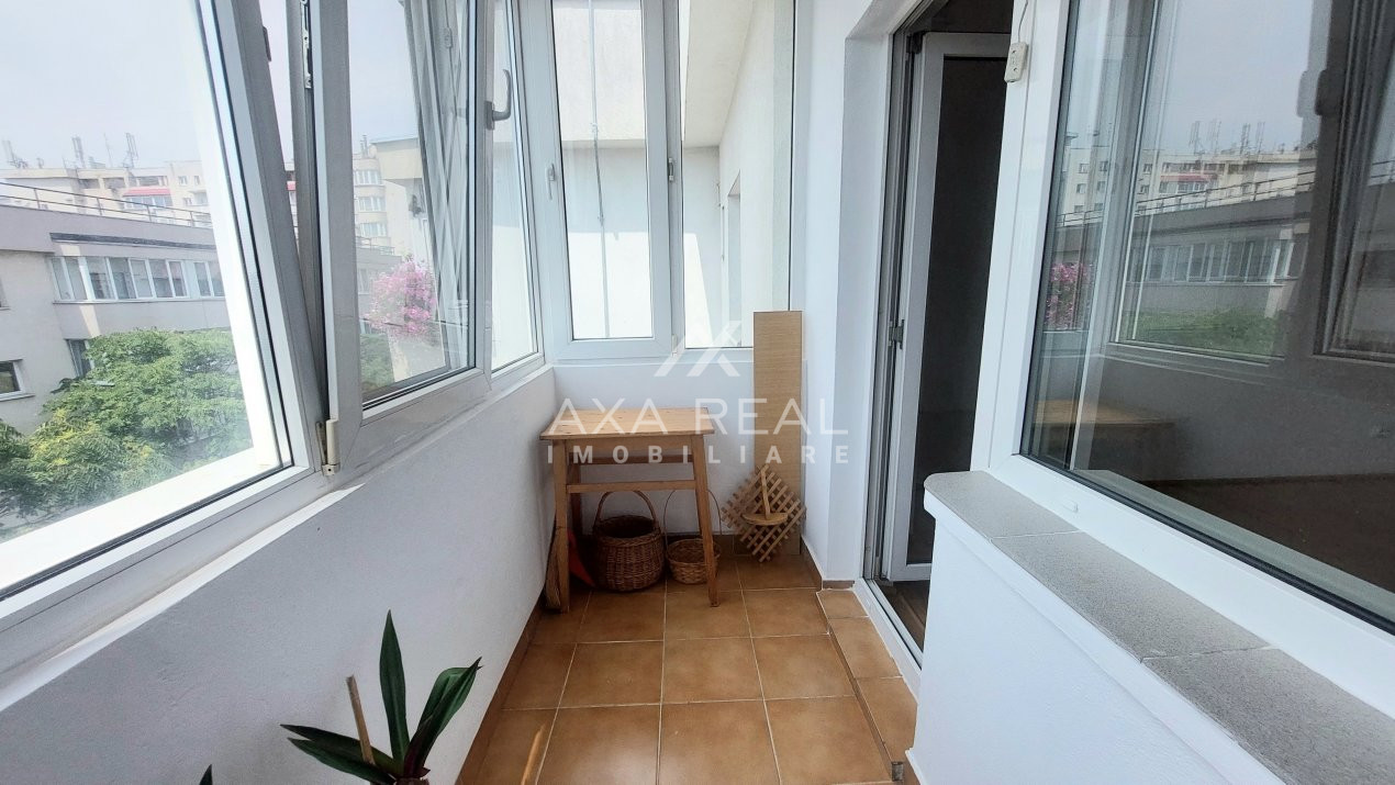 De vanzare 4 camere: spațiu, lumină și intimitate - central: Decebal