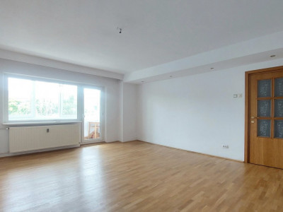 De vanzare 4 camere: spațiu, lumină și intimitate - central: Decebal