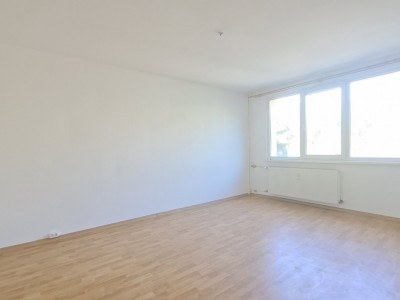 De vanzare I 4 camere I izvorul Rece - Resita I