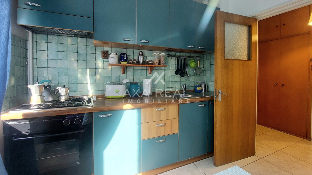De vanzare apartament cochet 3 camere - Obor, etaj 3, acces metrou imediat