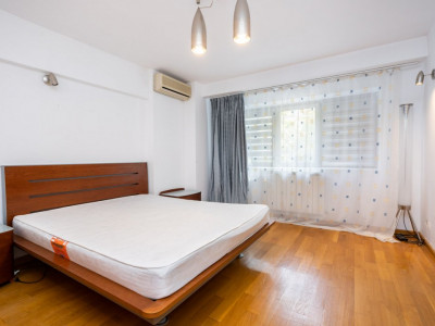 I De vanzare I 3 camere I Decebal stradal I et. 1, ideal investiție I
