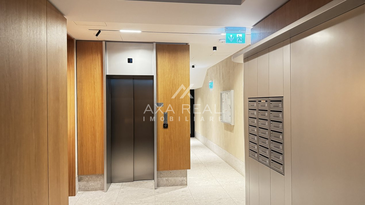 De închiriere 2 camere cu grădină în Amber Forest