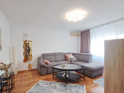 Inchiriere 3 camere Vitan Mall, et. 4