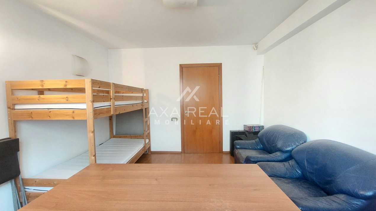 Ap. 3 camere, 90 mp, GARAJ propriu, Cernauti - bl. ANL, COMISION 0%