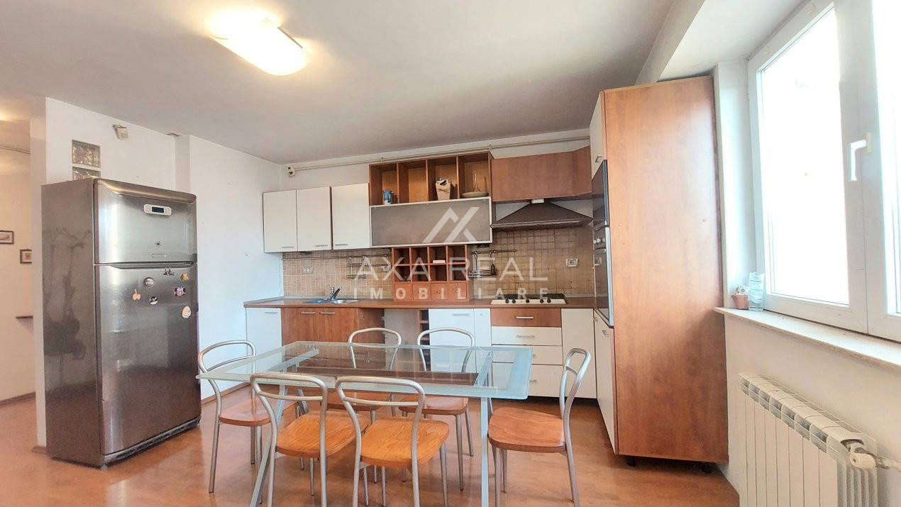 Ap. 3 camere, 90 mp, GARAJ propriu, Cernauti - bl. ANL, COMISION 0%