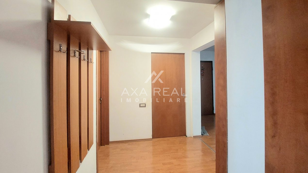 Ap. 3 camere, 90 mp, GARAJ propriu, Cernauti - bl. ANL, COMISION 0%