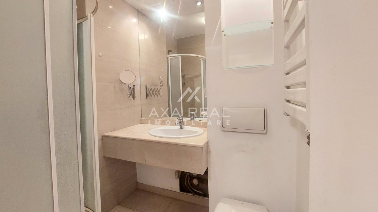 Ap. 3 camere, 90 mp, GARAJ propriu, Cernauti - bl. ANL, COMISION 0%