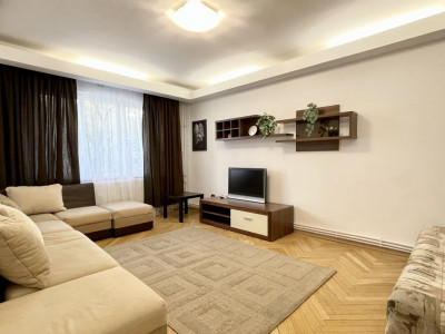 Inchiriere 3 camere Vitan-Kaufland, centrala proprie, comision 0%