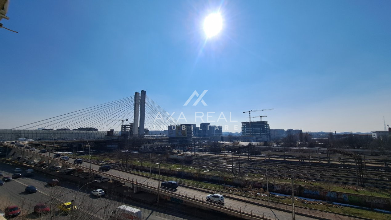 In curand la vanzare ! 3 camere Titulescu - Calea Grivitei - Metrou Basarab