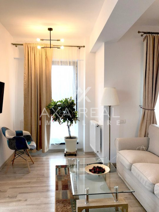 Inchiriere - 3 camere Eminiescu - Toamnei, centrala, bl. 2020