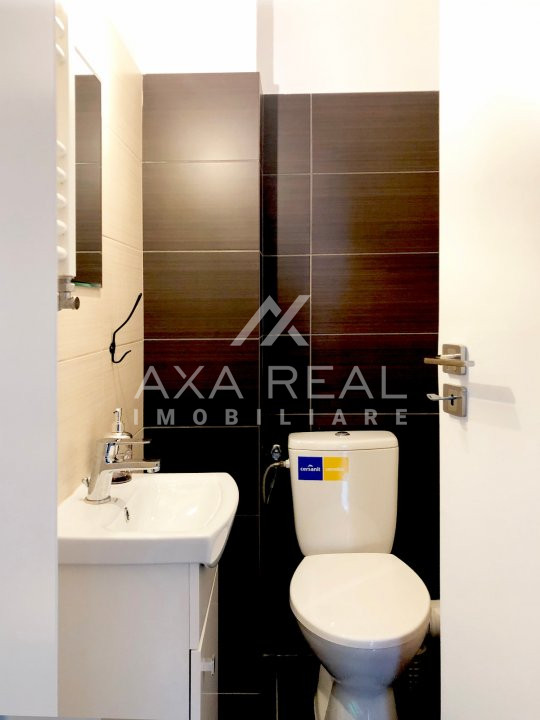 Inchiriere - 3 camere Eminiescu - Toamnei, centrala, bl. 2020