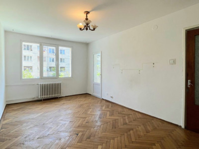 3 camere | decomandat | 5 min metrou 1 Decembrie | COMISION 0%