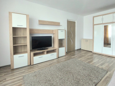 2 camere de închiriat | 3 minute - metrou Gorjului | Loc de parcare inclus
