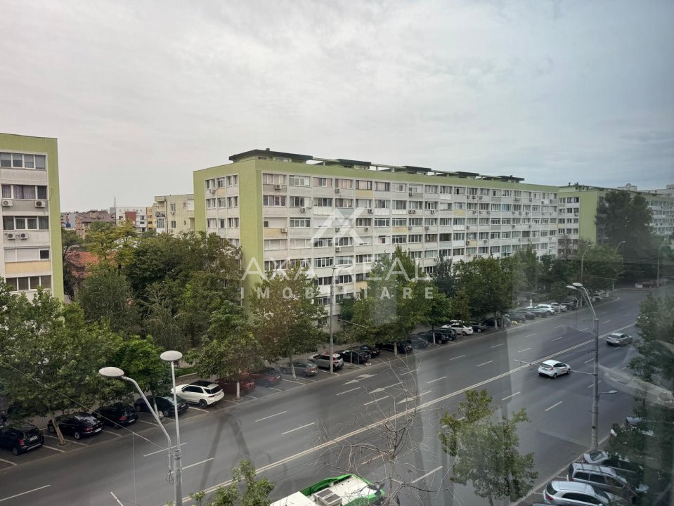 Apartament 2 camere de închiriat - metrou Tineretului
