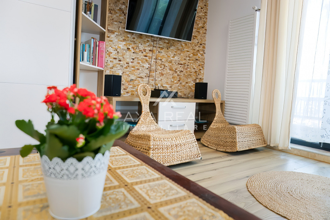 Studio Ultrafinisat| Terasă cu vedere Panoramică, Parcare și Boxă