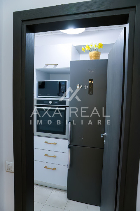 Studio Ultrafinisat| Terasă cu vedere Panoramică, Parcare și Boxă