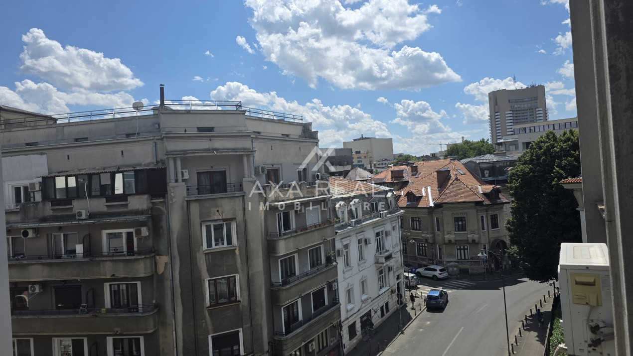Garsoniera cu aer interbelic Batistei  et. 4. Centrala