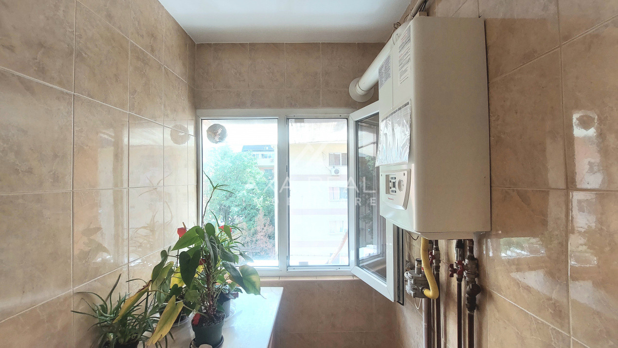 Garsonieră gata de mutare | Centrală proprie | Etaj 3 | Vitan