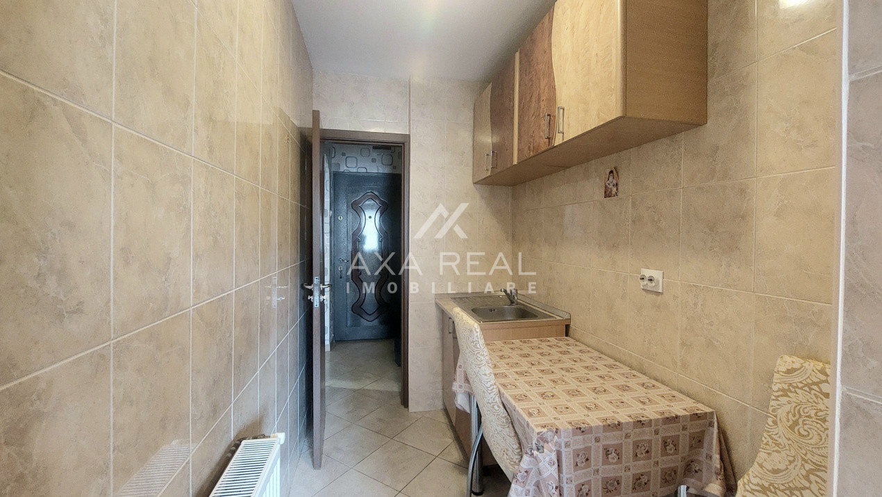 Garsonieră gata de mutare | Centrală proprie | Etaj 3 | Vitan