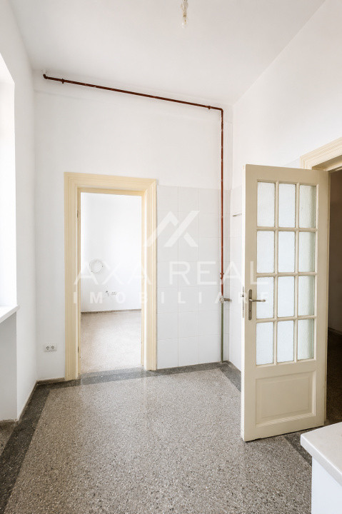 Apartamentul din turnul cu glorietă — Calea Victoriei nr. 2
