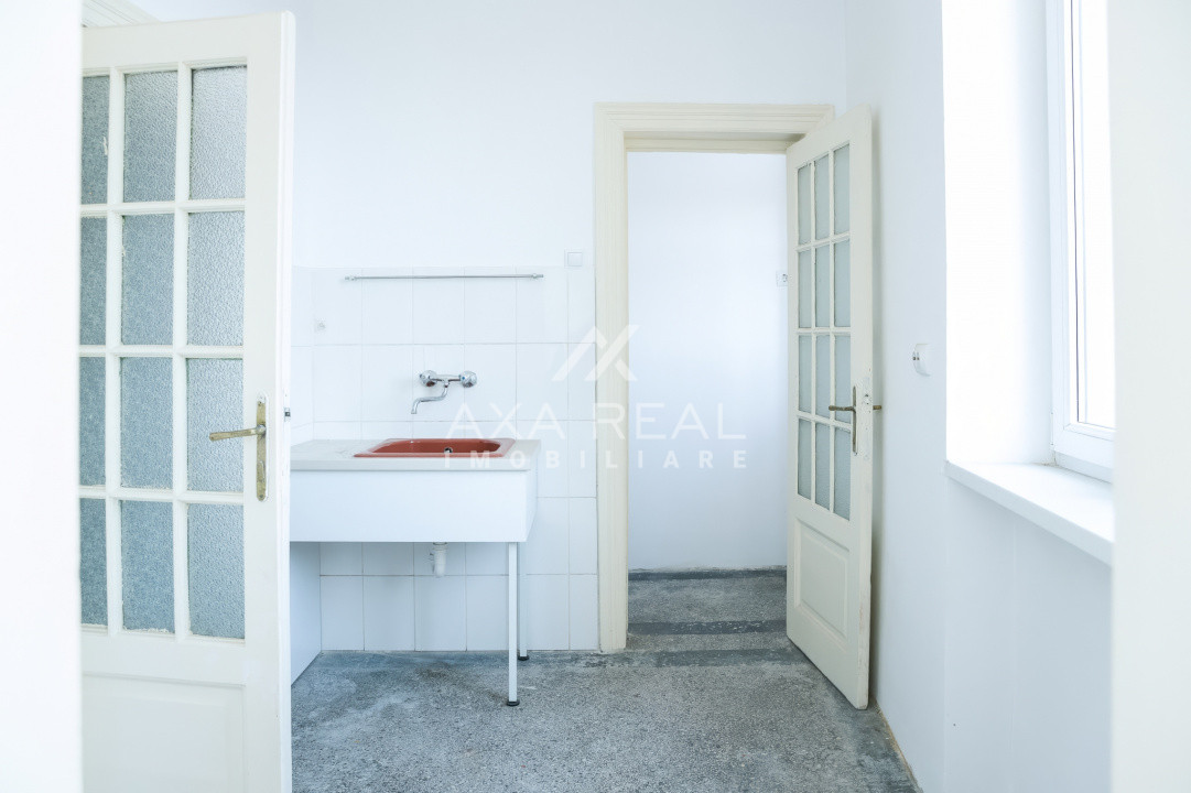 Apartamentul din turnul cu glorietă — Calea Victoriei nr. 2