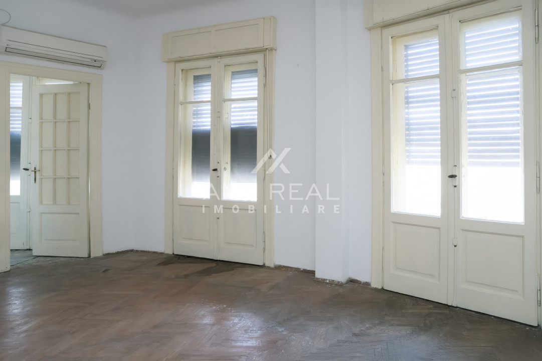 Apartamentul din turnul cu glorietă — Calea Victoriei nr. 2