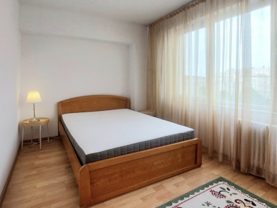 Inchiriere 2 camere: ultracentral-Sala Palatului, decomandat, complet mobilat