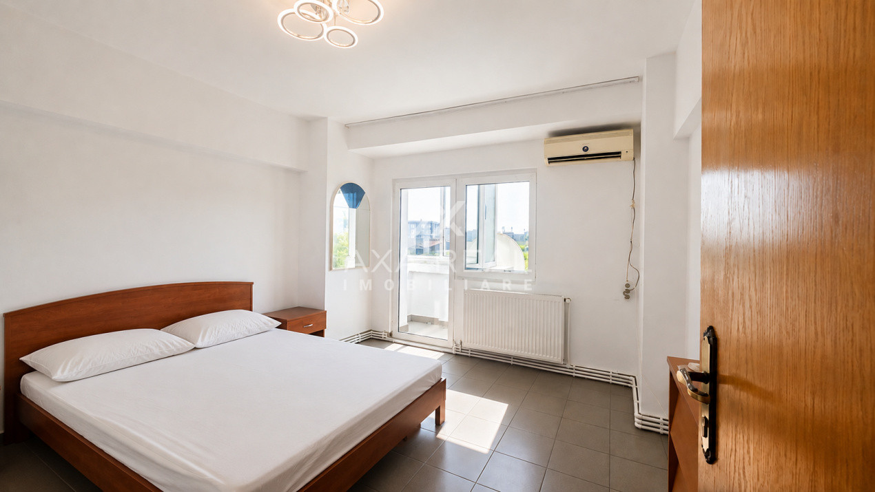 Inchiriere 3 Camere Decebal - Alba Iulia, centrala, parcare